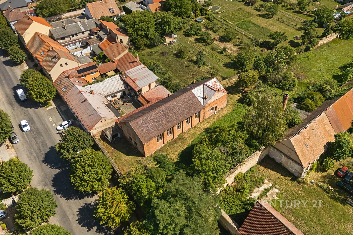 Prodej stavebního pozemku 923 m²